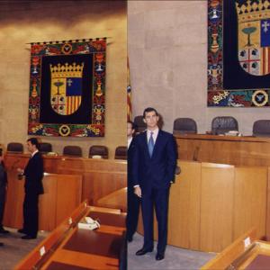 Escudo oficial de Aragón. Parlamento de Aragón.